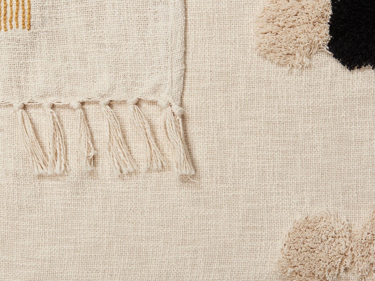 TANGIER - Modern Tufted Throw