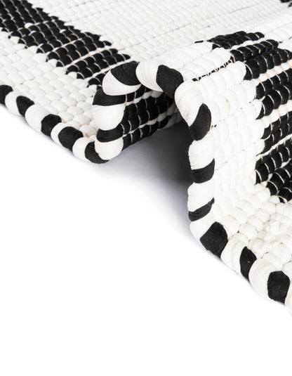 RR-COLOR|Black and White
