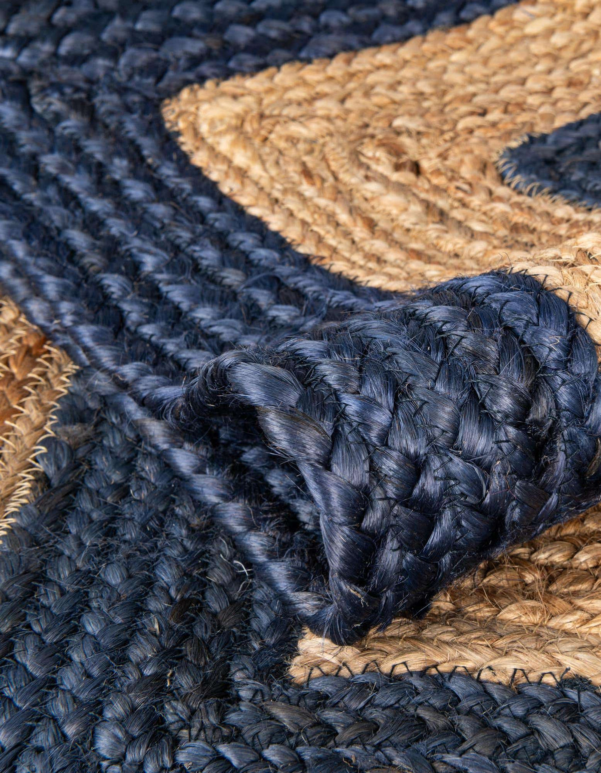 Braided Jute Handmade Area Rug Concentric Border