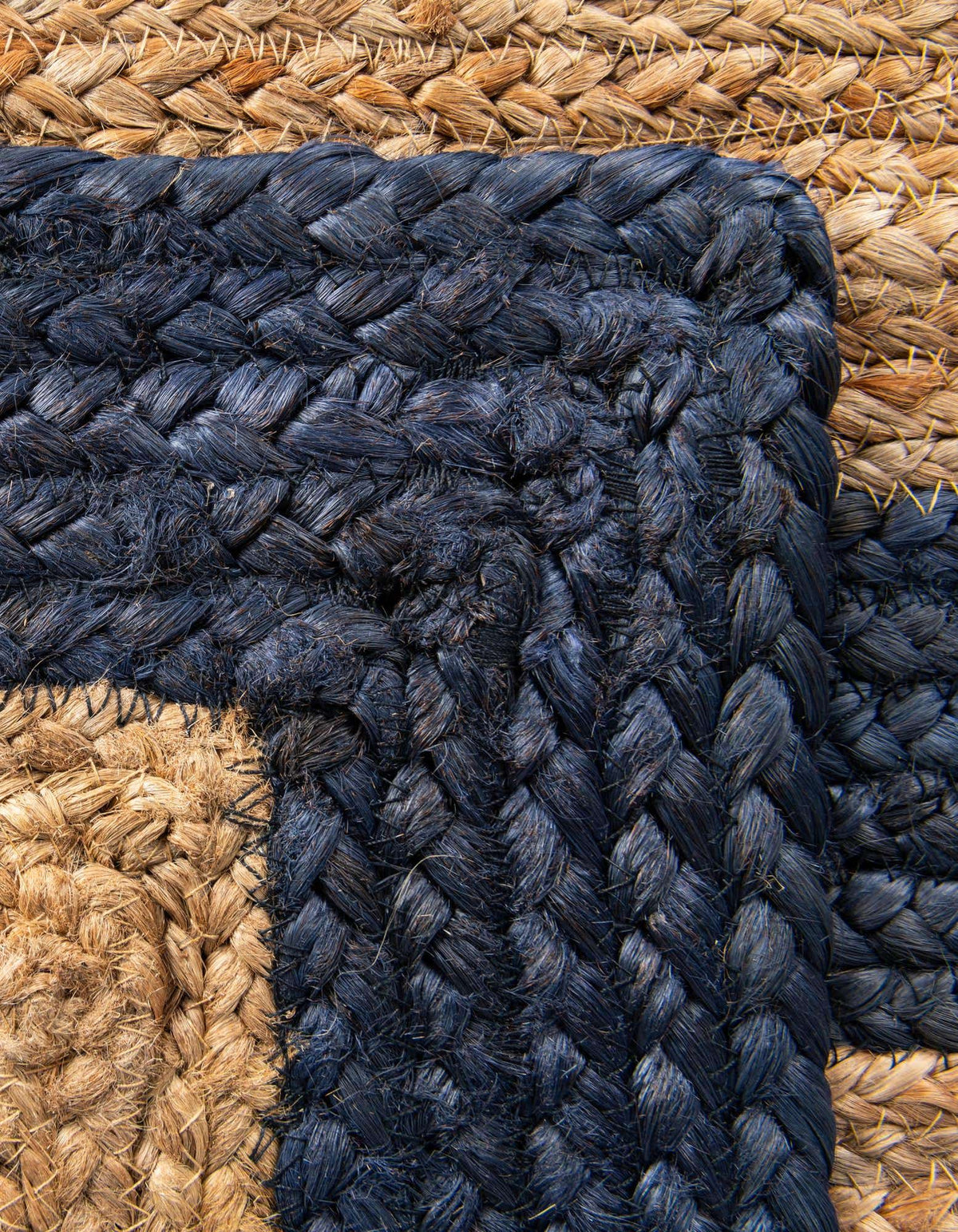 Braided Jute Handmade Area Rug Concentric Border