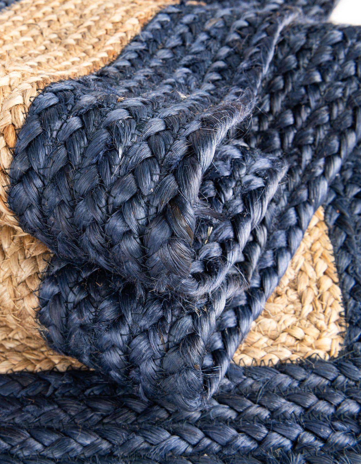 Braided Jute Handmade Area Rug Concentric Border