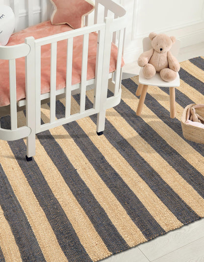 RR-COLOR|Ivory and Navy Blue
