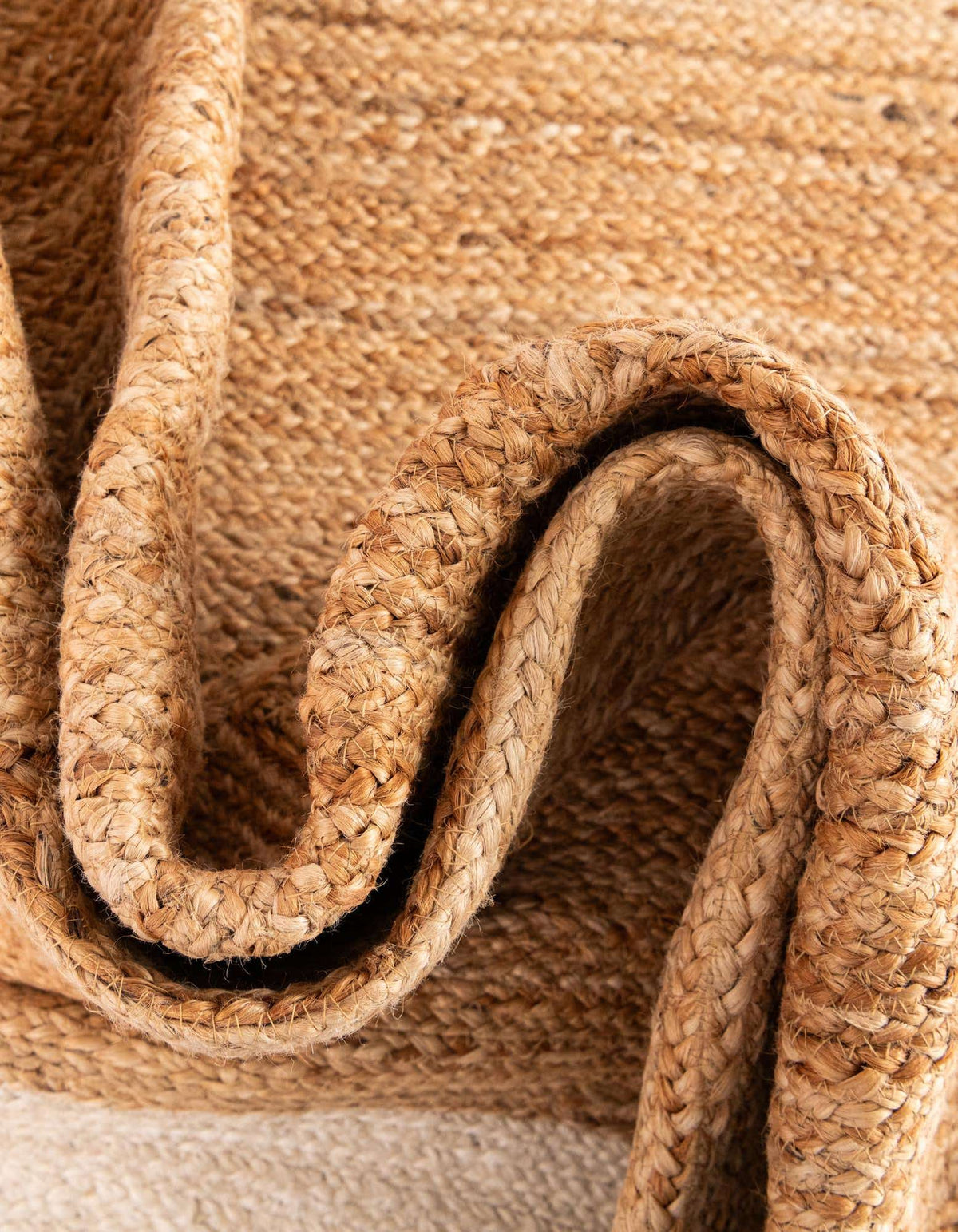 Braided Jute Hand-Braided Area Rug 100% Natural Fiber