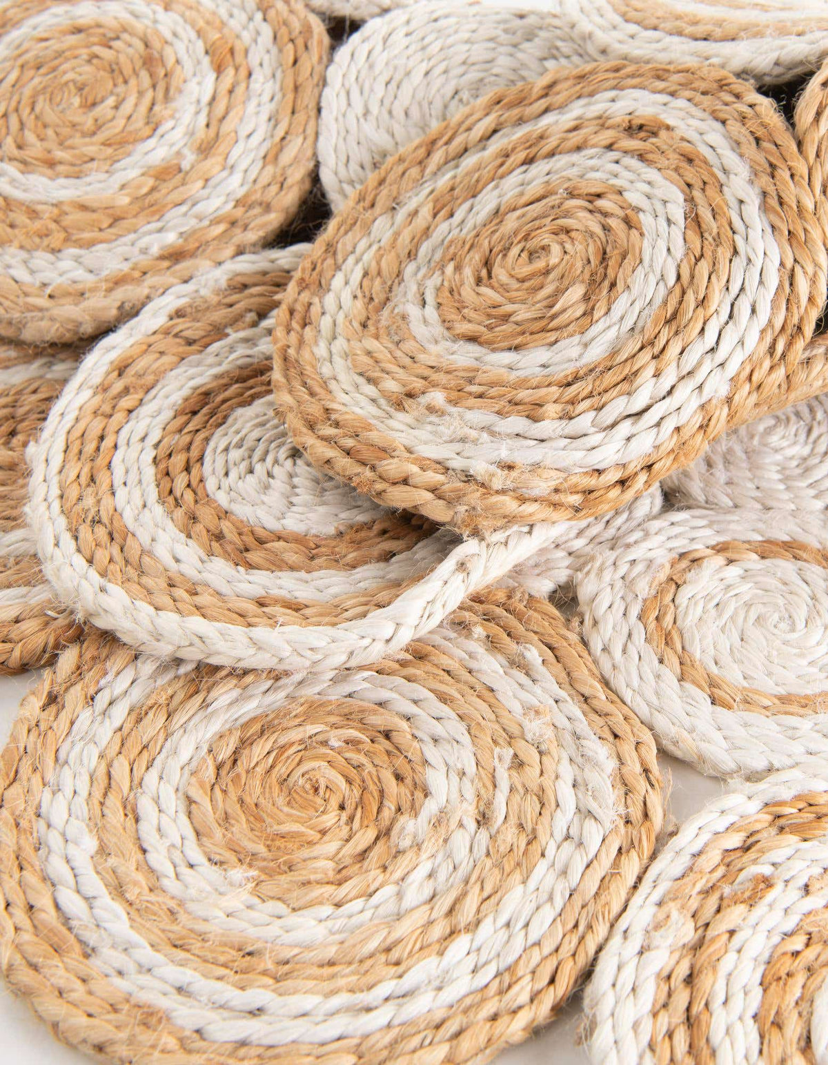 Braided Jute Hand Braided Round Rug