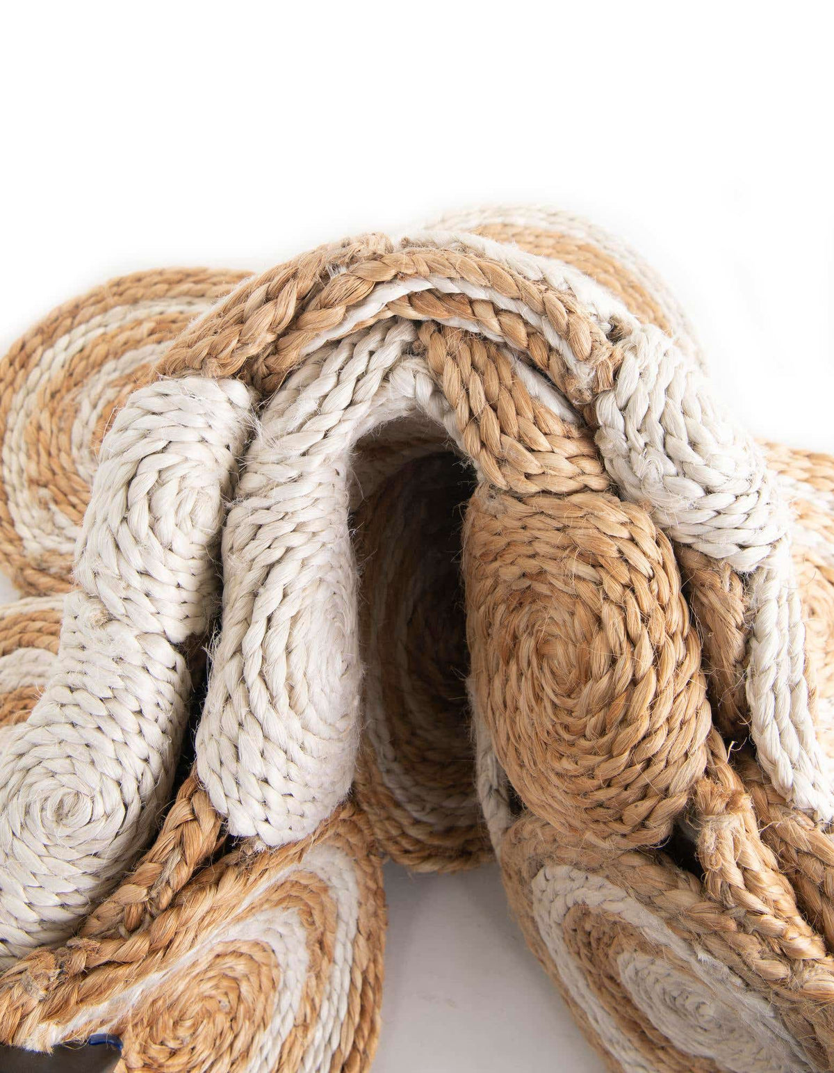 Braided Jute Hand Braided Round Rug
