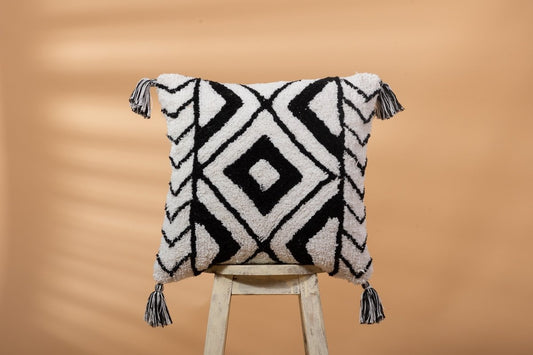 Actaea pillow cover - detail view