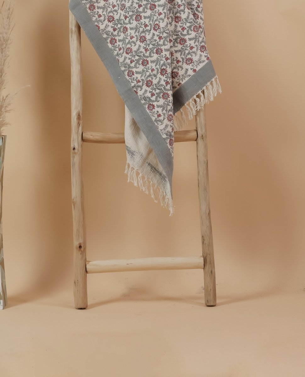 ASAKA - HAND BLOCK PRINTED THROW