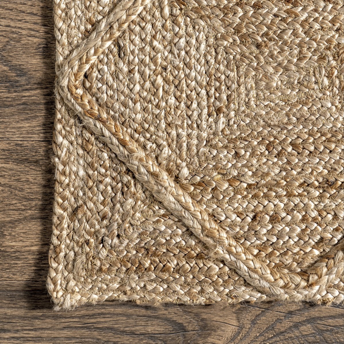 AVIA NATURAL BRAIDED RUG