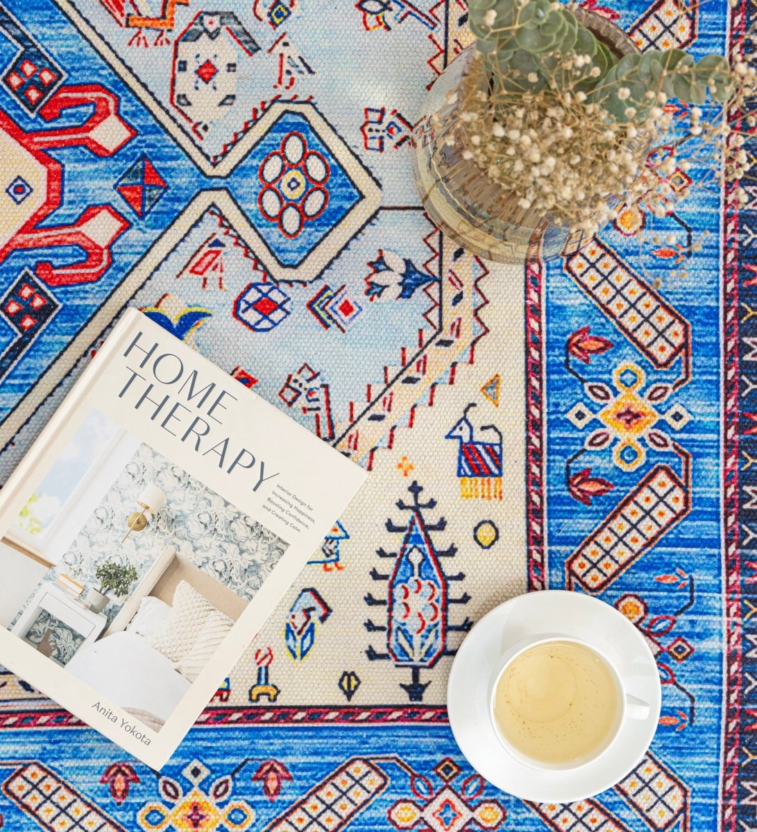 Azure Nomad Heritage rug - detail view