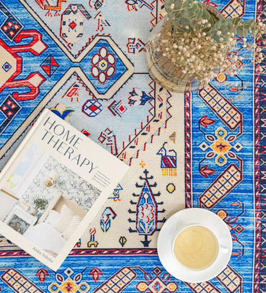 Azure Nomad Heritage rug - detail view
