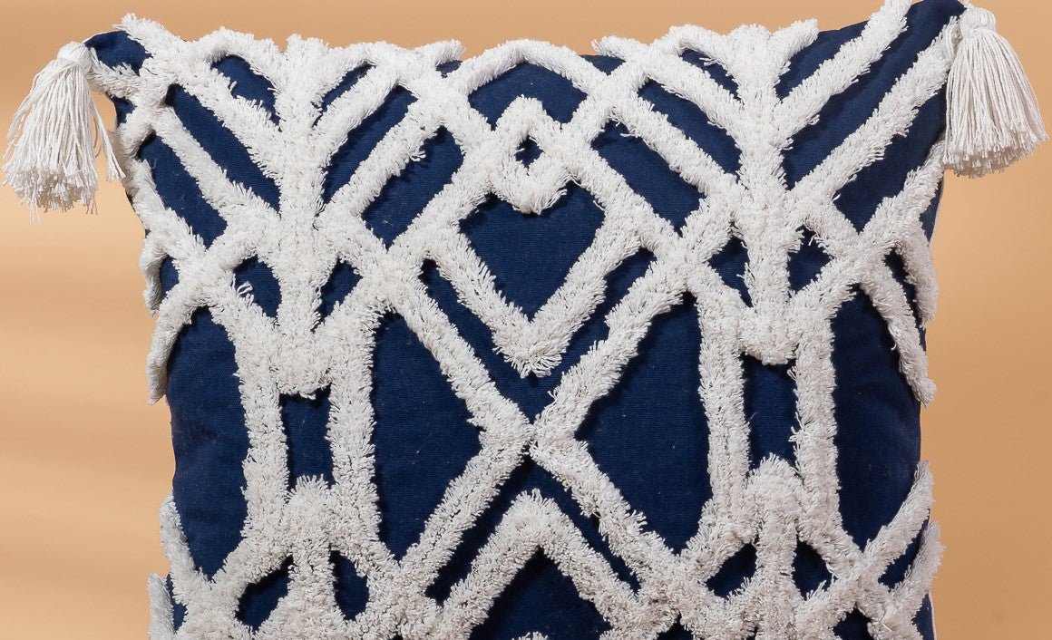 BISTHORTA - Designer Tufted Pillow Cover