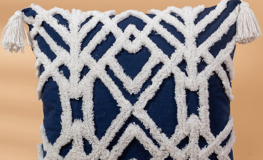 Bisthorta pillow cover - texture close-up