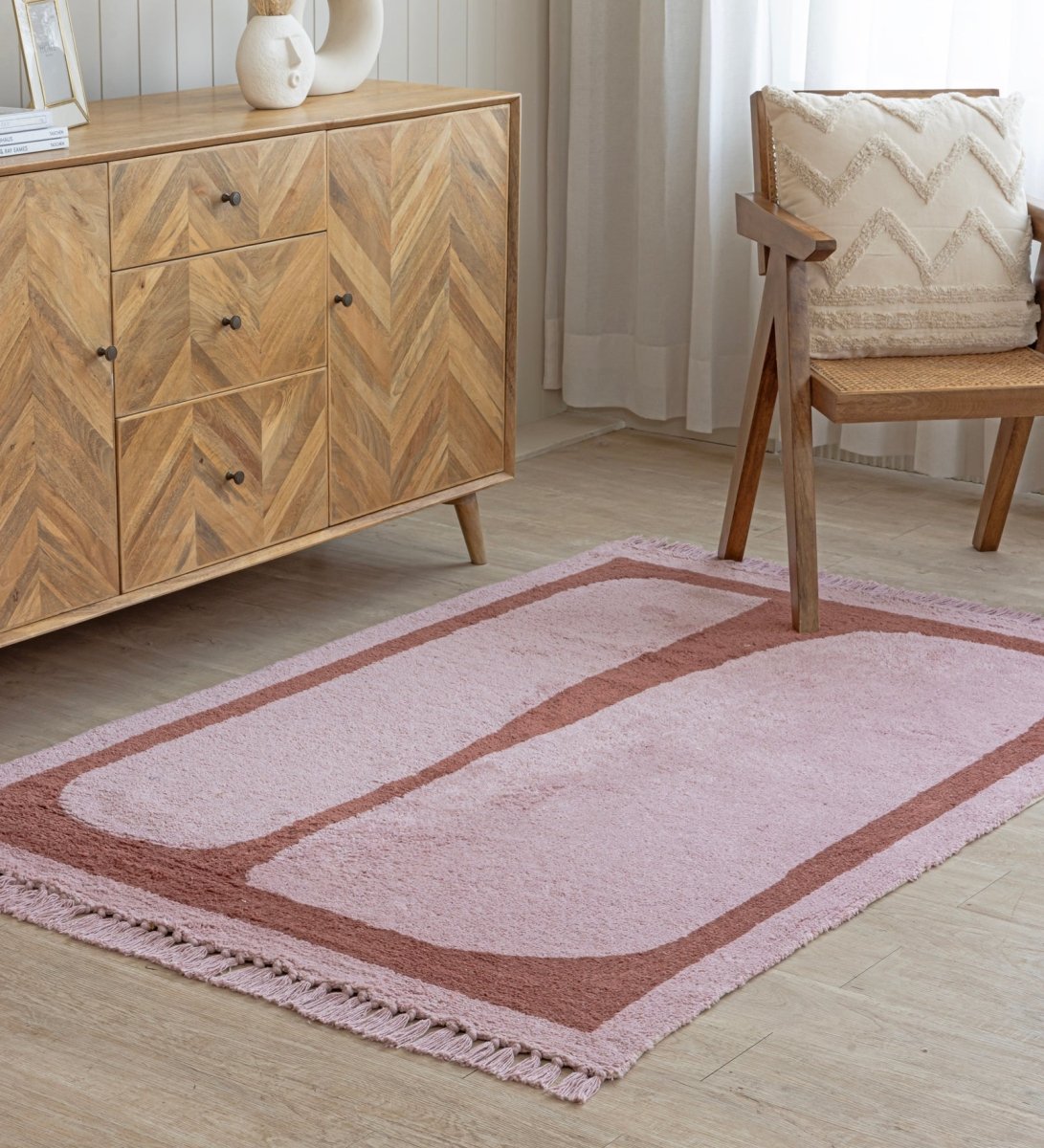 Blush Arch Tufted rug - alternate angle