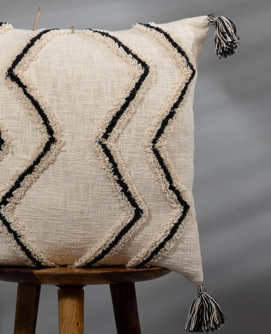 Buchra pillow cover - detail view