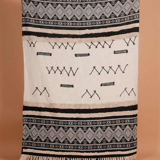 CHAAB - Modern Tufted Throw