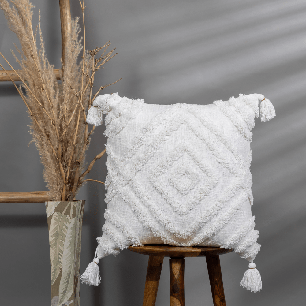 CHIRITA   - Artisan Tufted Pillow Cover
