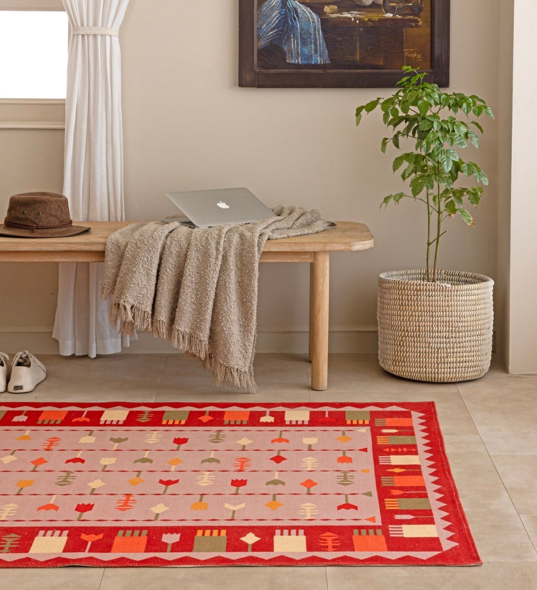 Coral Nomad Arrow rug - alternate angle