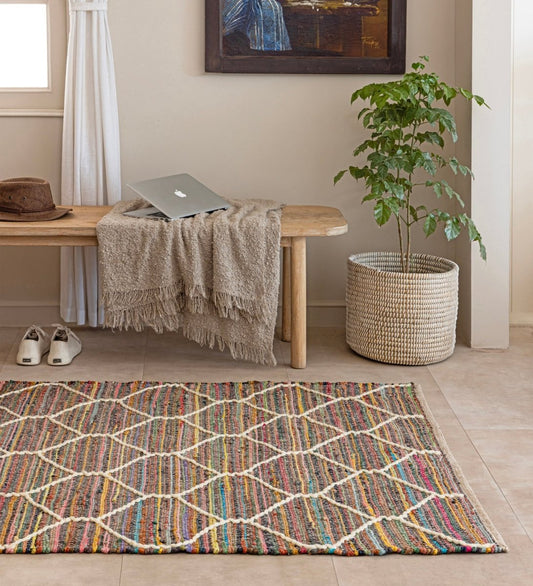 Diamond Trellis Hand Woven Recycled Cotton Chindi rug - side view