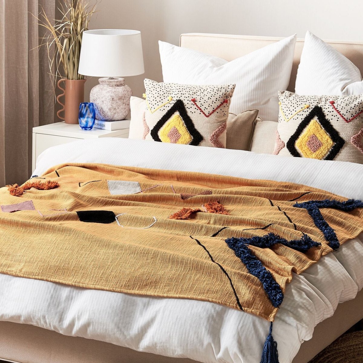 HALPOLA - Cotton Embroidery Throw