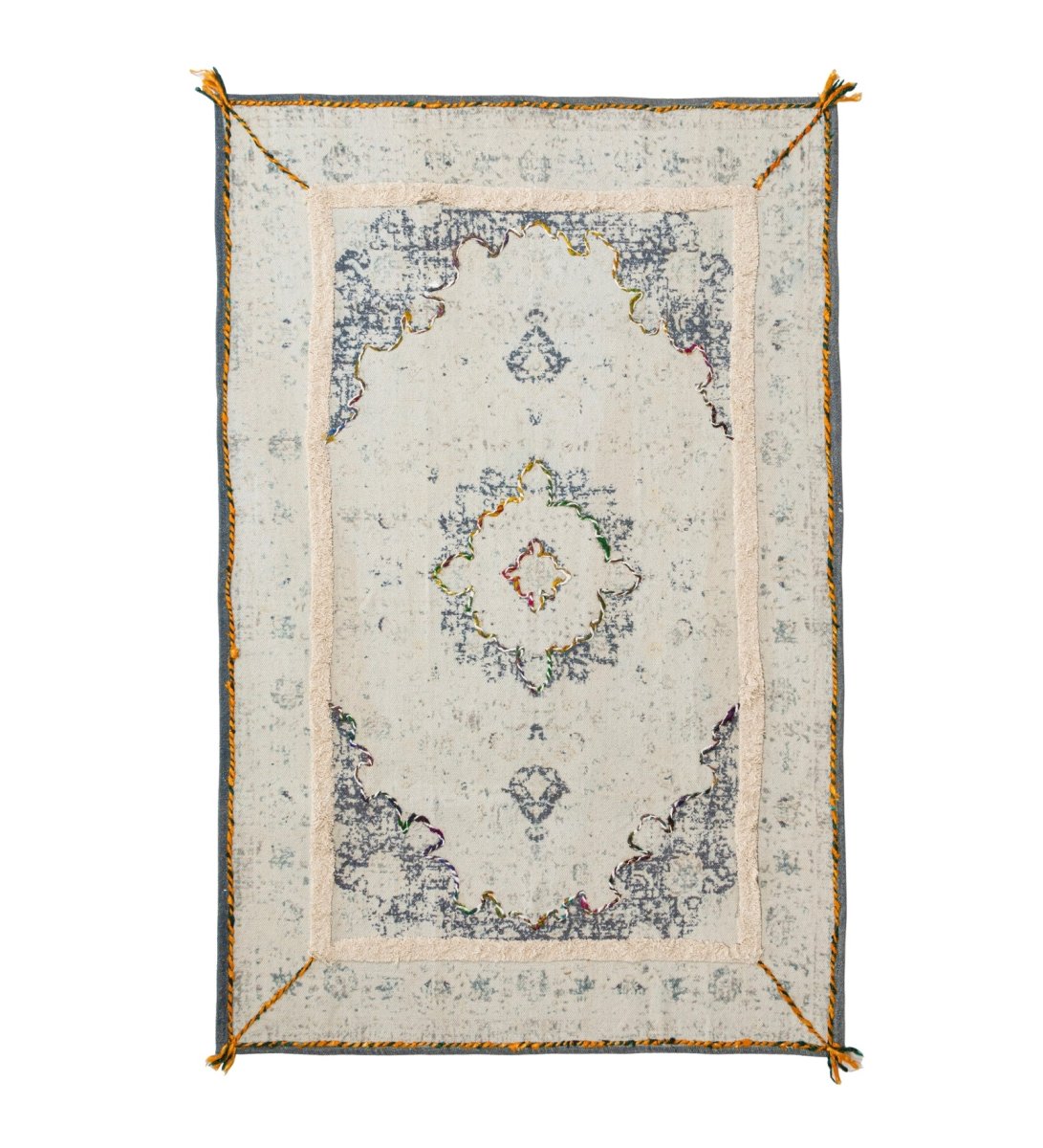 Ivory Vintage Medallion rug - alternate angle