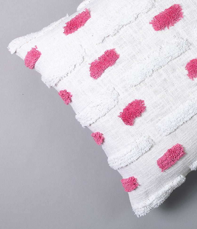 JAMMU  -  Plush Tufted Pillow Cover