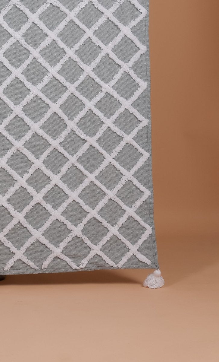 JUDE - Soft Tufted Throw Blanket