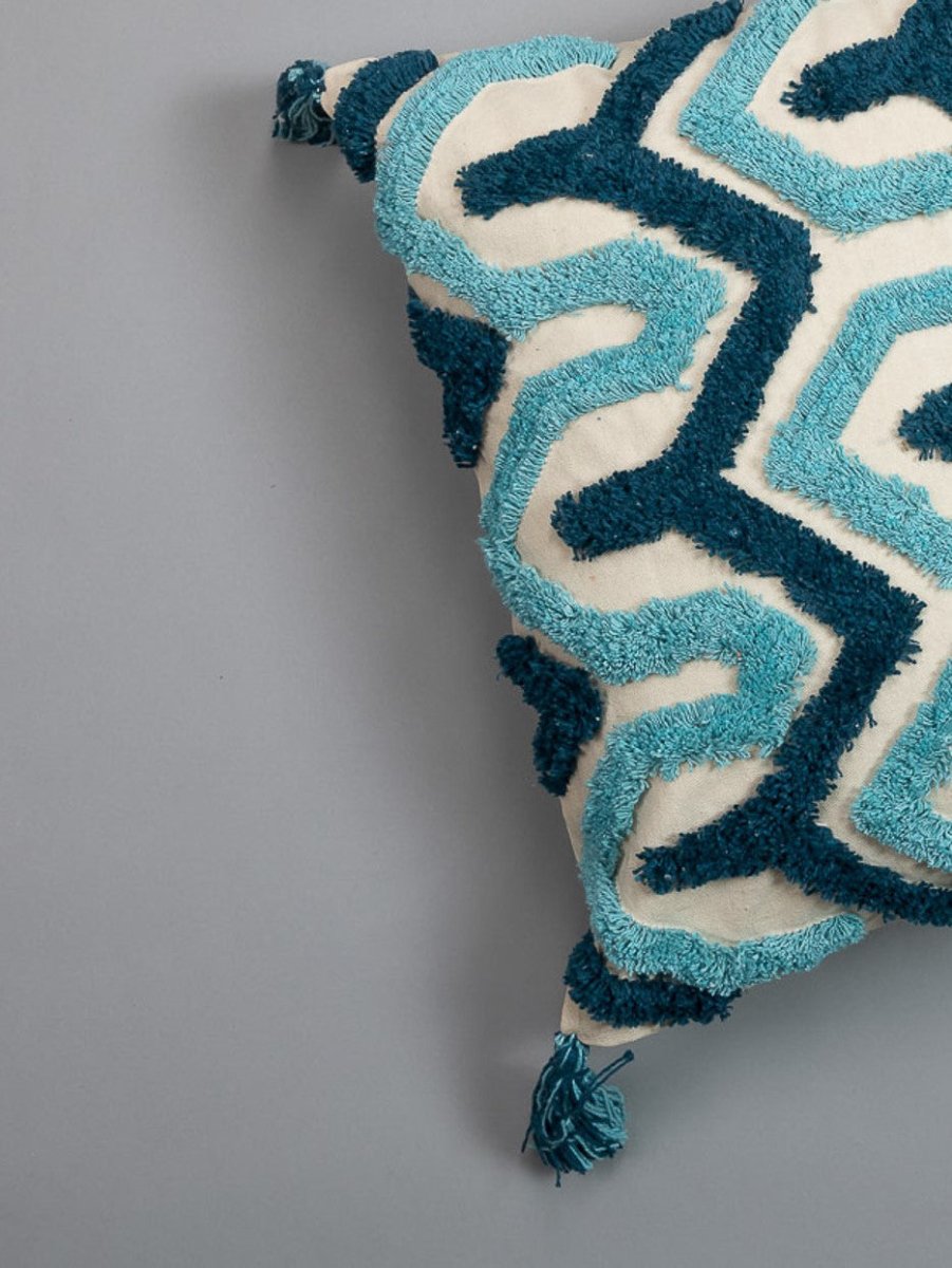 LEWISIA - Designer Tufted Pillow Cover