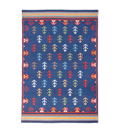 Midnight Nomad Arrow rug - texture close-up