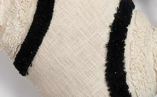 Monarda pillow cover - texture close-up