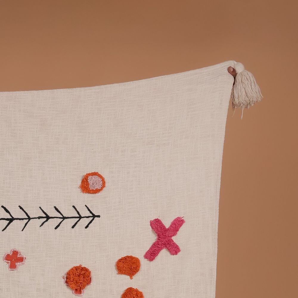 MUNGER - Cotton Embrodiery Throw