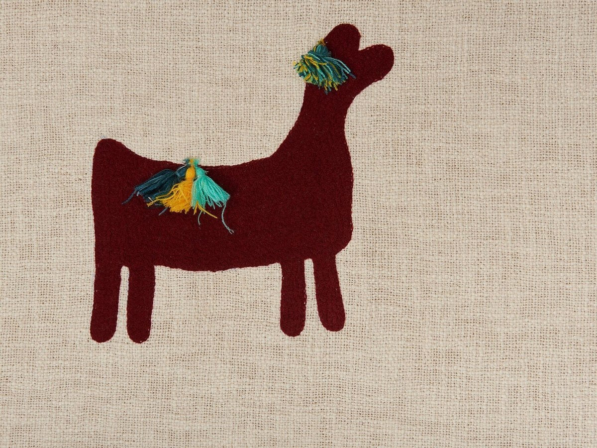 NAJUY - Decorative Embroidery Throw Blanket