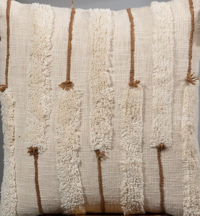 RAKYA  -  Plush Tufted Pillow Cover