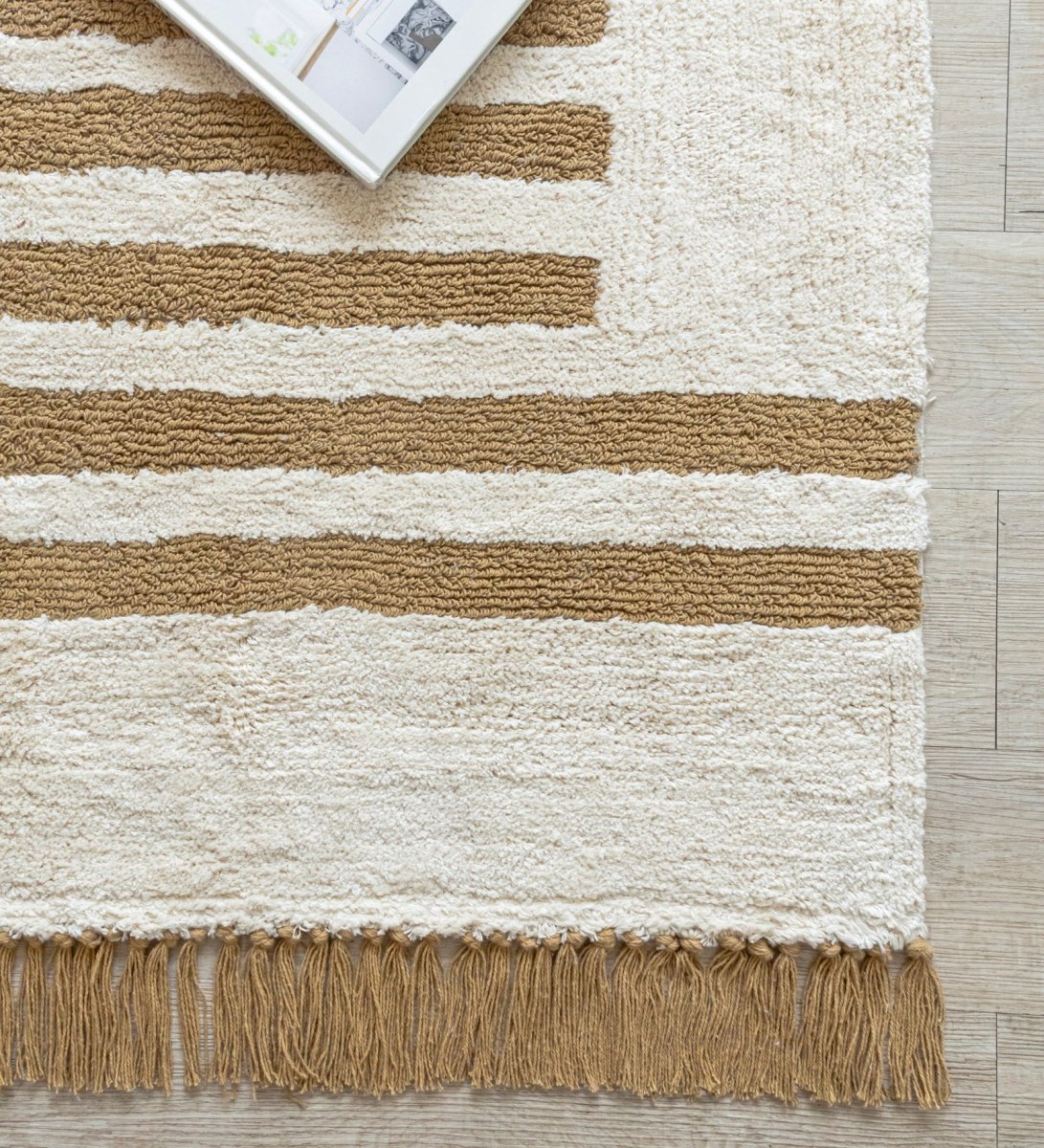 Sand Stripe Hand Tufted rug - side view