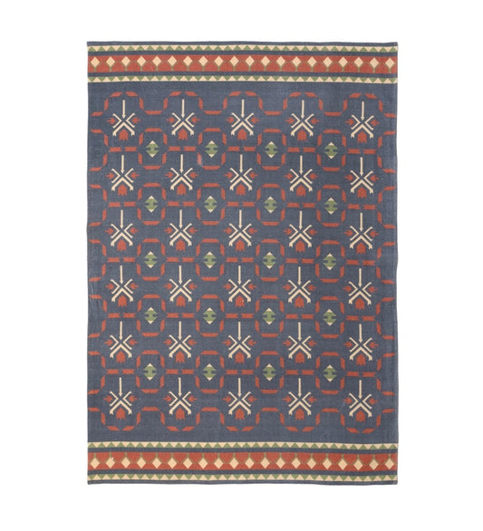 Slate Nomad Geometric rug - texture close-up