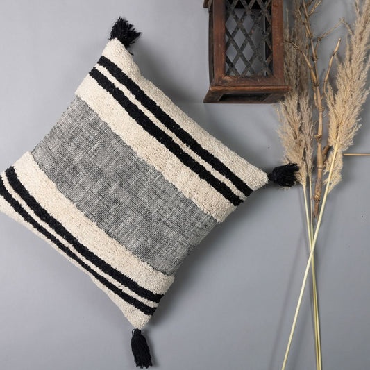TORENIA - Designer Tufted Pillow Cover